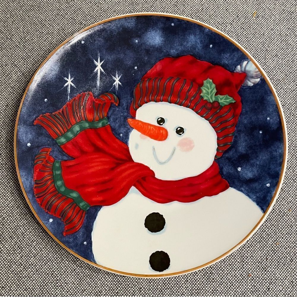 Snowman holiday decorative plate with gold trim